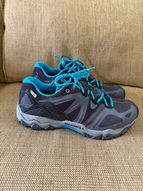 Merrell Black with blue trim Grassbow Sport Gtx hiking shoes 7